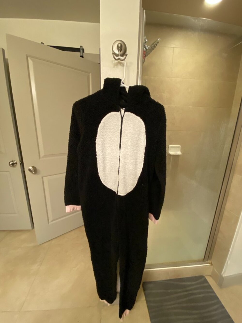 Forever 21 Intimates & Sleepwear | Black & White Cat Unicorn Plush Onesie Size M